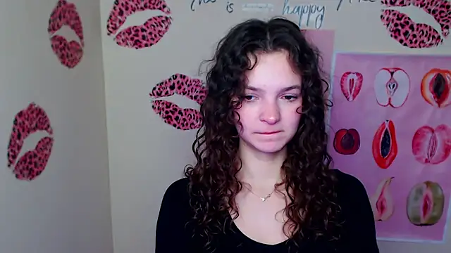  SusieSu  online show from 01/18/26, 07:34