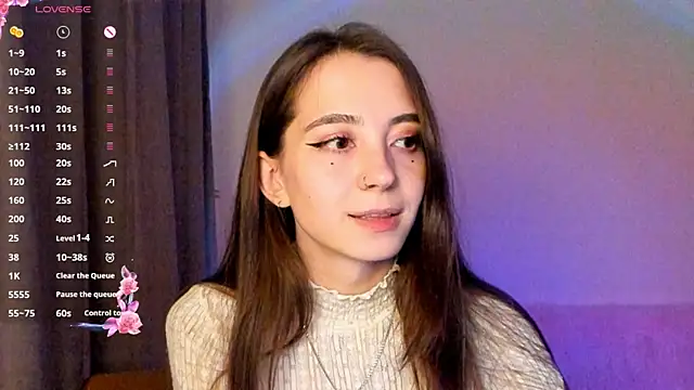 EvaBradley online show from 10/09/25, 05:44