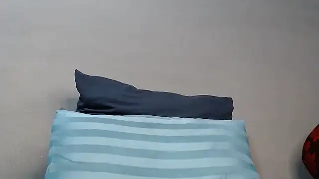 BustyMelonssXXXX online show from 11/26/25, 04:35