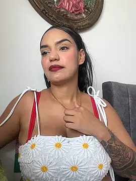 Sara-77 online show from 12/18/25, 05:52