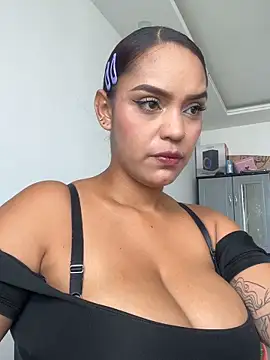 Sara-77 online show from 05/25/26, 06:25
