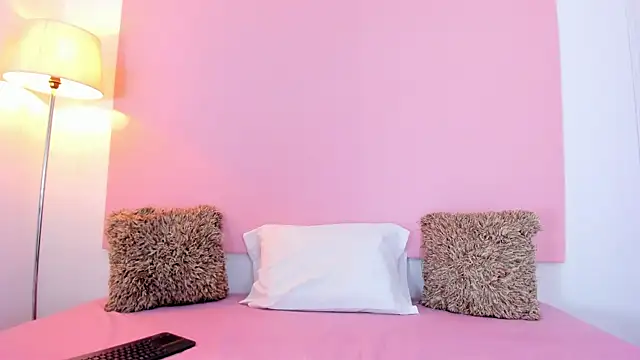 Snapshot of andyylove_jk chatting on 01/15/26, 01:05 andyylove jk online show from 01/15/26, 01:05