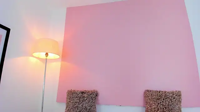 Snapshot of andyylove_jk chatting on 02/14/26, 01:19 andyylove jk online show from 02/14/26, 01:19