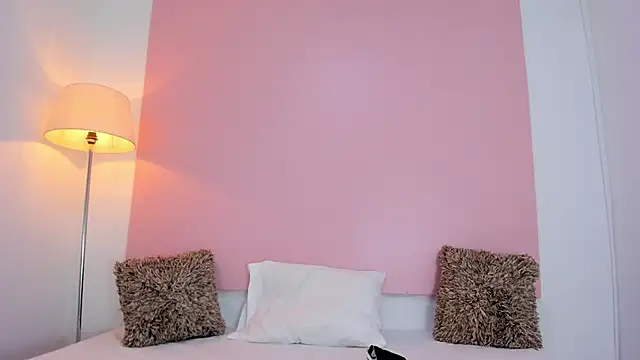 Snapshot of andyylove_jk chatting on 02/26/26, 01:43 andyylove jk online show from 02/26/26, 01:43