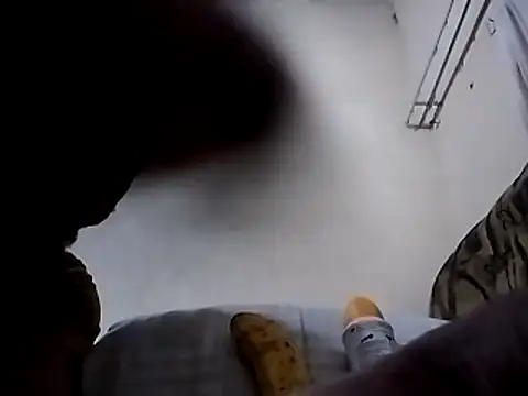 Snapshot of hugecrksam chatting on 02/28/26, 05:58 hugecrksam online show from 02/28/26, 05:58