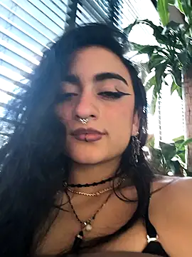 Lila Desiree online show from 12/03/25, 10:08