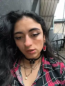 Lila Desiree online show from 06/22/26, 05:54
