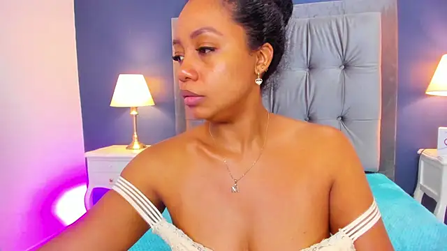 Kamila-Kane online show from 02/06/25, 07:40