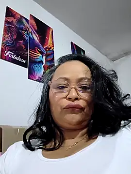 Snapshot of ScarletthJhonson- chatting on 04/25/26, 11:46 ScarletthJhonson- online show from 04/25/26, 11:46
