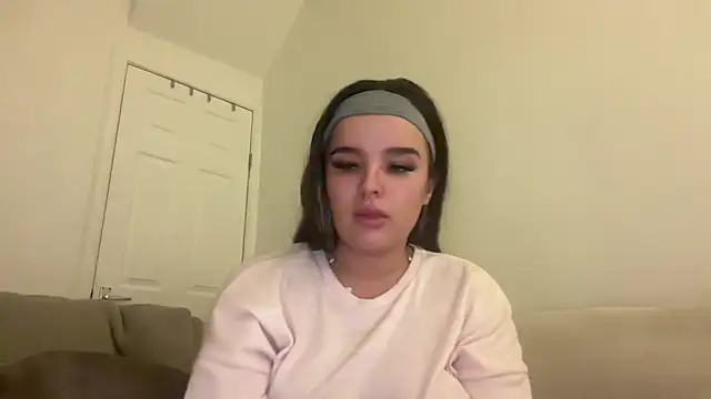 maisiesmithx online show from 01/27/25, 01:37