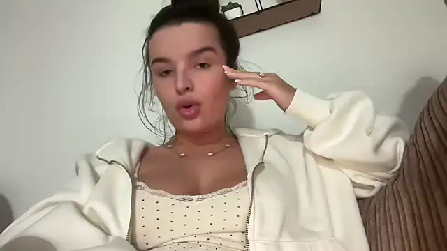 maisiesmithx online show from 02/05/25, 02:51