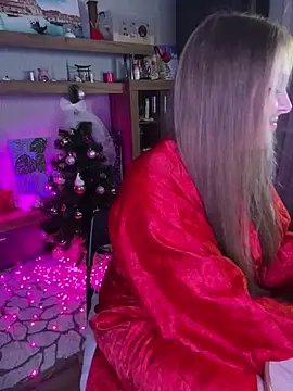 Snapshot of angel_stella chatting on 12/18/24, 10:13 angel stella online show from 12/18/24, 10:13