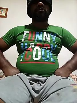 Nogeris20 online show from 10/31/25, 04:41