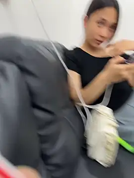 Snapshot of dafei108655 chatting on 04/05/26, 12:57 dafei108655 online show from 04/05/26, 12:57