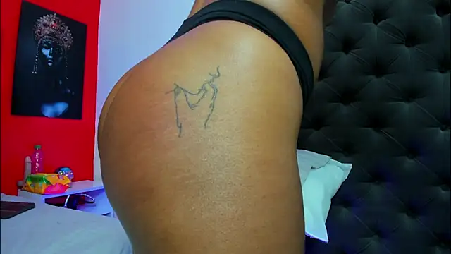 Snapshot of YayaHilton chatting on 03/07/25, 11:29 YayaHilton online show from 03/07/25, 11:29