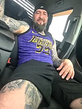 Beardedtattood online show from 04/25/26, 01:41