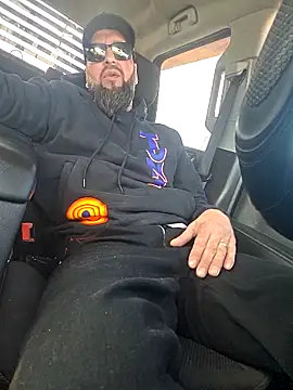 Beardedtattood online show from 05/04/26, 01:51