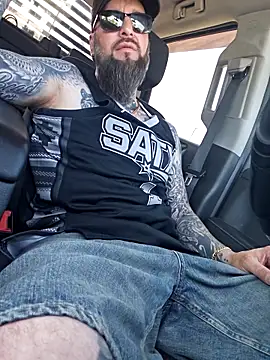 Beardedtattood online show from 05/19/26, 03:07