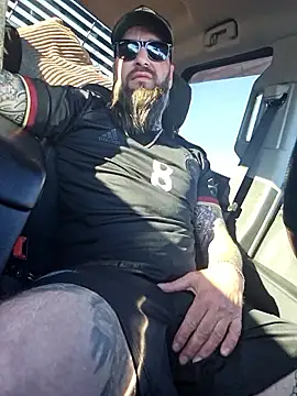 Beardedtattood online show from 06/21/26, 11:02