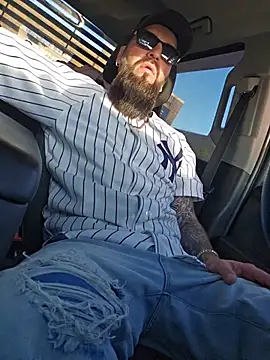 Beardedtattood online show from 06/24/26, 11:09
