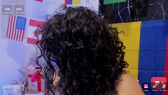 Reginavegaa online show from 06/12/26, 11:42