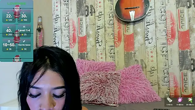 Snapshot of zhamira_21 chatting on 12/29/24, 04:27 zhamira 21 online show from 12/29/24, 04:27