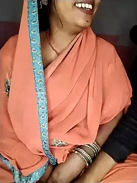 Snapshot of Indian_Lust_Couple chatting on 02/22/26, 12:45 Indian Lust Couple online show from 02/22/26, 12:45