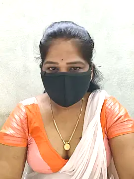 Snapshot of MaaliiiPonuTamil chatting on 05/25/26, 01:55 MaaliiiPonuTamil online show from 05/25/26, 01:55
