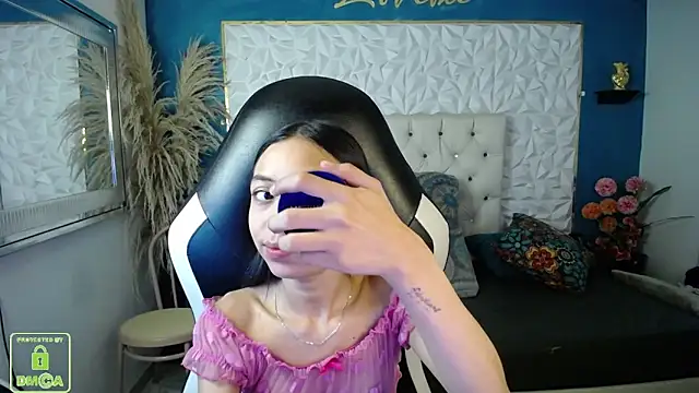 Snapshot of NathaliaSweet_11 chatting on 02/05/26, 01:49 NathaliaSweet 11 online show from 02/05/26, 01:49