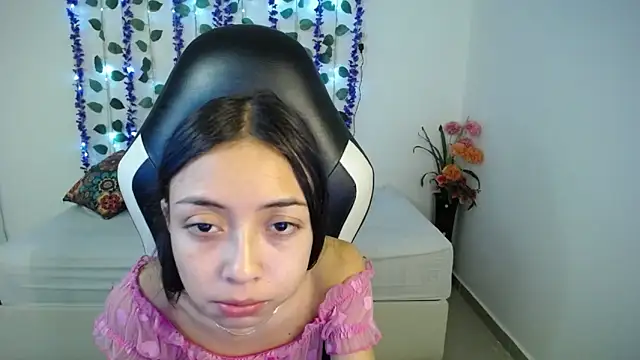 Snapshot of NathaliaSweet_11 chatting on 03/13/26, 02:45 NathaliaSweet 11 online show from 03/13/26, 02:45