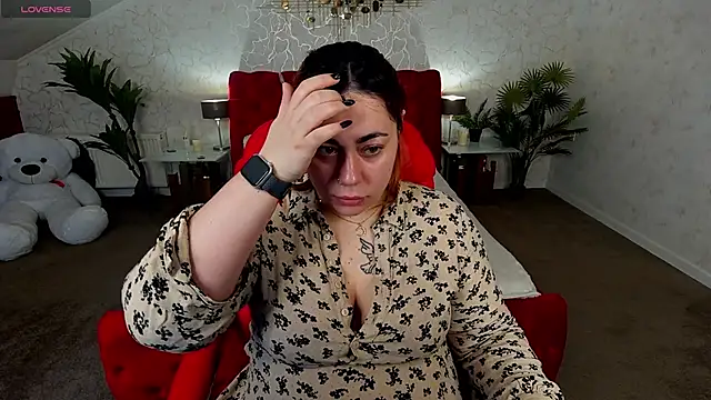 Kittywakee online show from 02/05/25, 07:39