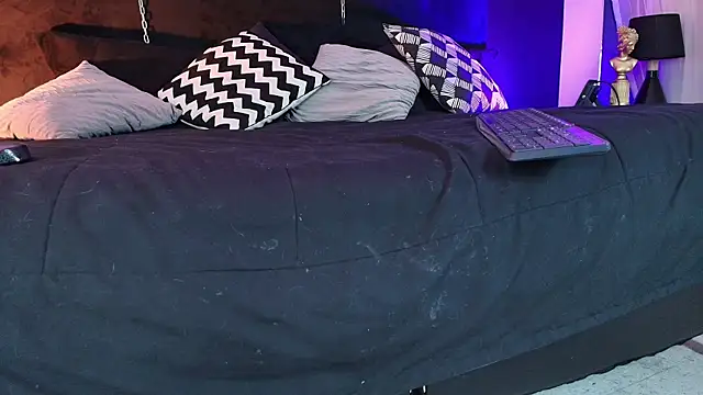 Aylen darkmoor online show from 10/18/25, 07:58