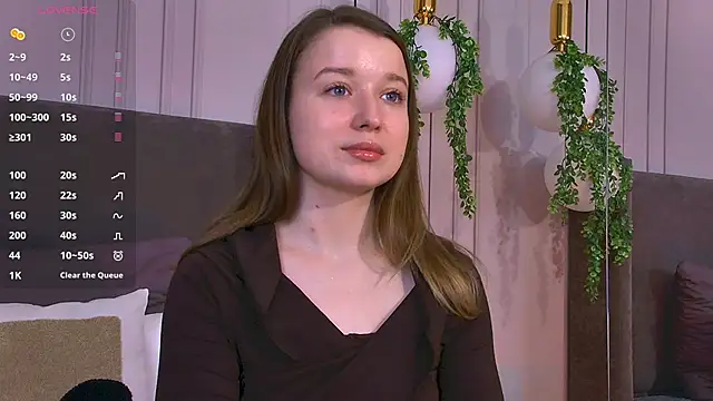 Snapshot of MichelleHaynes chatting on 01/26/25, 10:02 MichelleHaynes online show from 01/26/25, 10:02