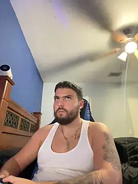 Snapshot of MasterKvn chatting on 01/04/25, 11:54 MasterKvn online show from 01/04/25, 11:54