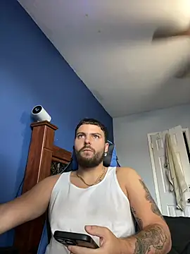 Snapshot of MasterKvn chatting on 01/08/25, 09:01 MasterKvn online show from 01/08/25, 09:01