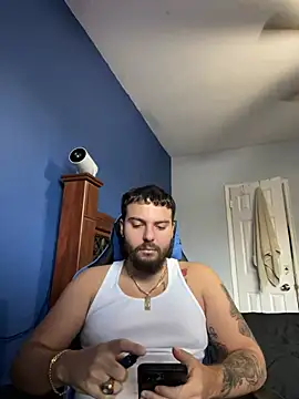 Snapshot of MasterKvn chatting on 01/14/25, 09:41 MasterKvn online show from 01/14/25, 09:41