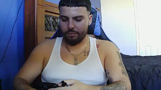 Snapshot of MasterKvn chatting on 02/04/25, 09:31 MasterKvn online show from 02/04/25, 09:31