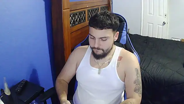 Snapshot of MasterKvn chatting on 02/21/25, 05:35 MasterKvn online show from 02/21/25, 05:35