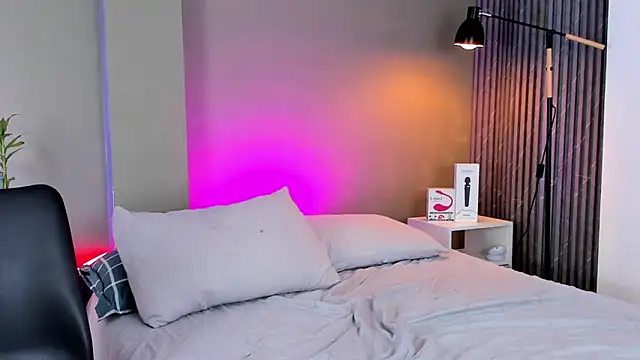 conielaurenth online show from 01/26/25, 09:40