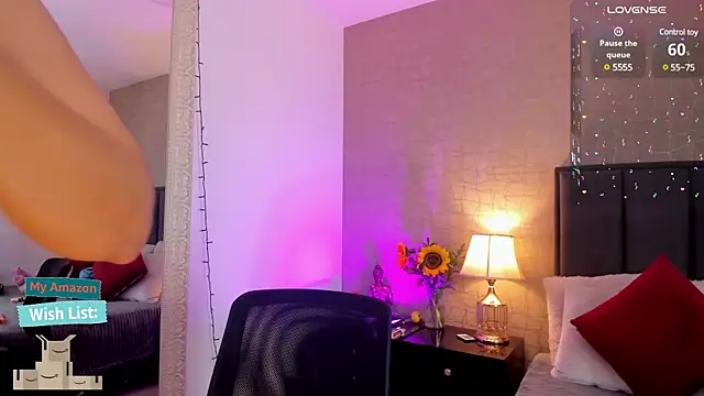 Snapshot of Mariana_c1 chatting on 02/28/25, 02:20 Mariana c1 online show from 02/28/25, 02:20