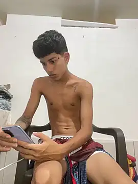 migueyalejo teens online show from 05/14/26, 02:46