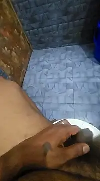 Snapshot of Mallu_ajanraj143 chatting on 02/24/25, 08:36 Mallu ajanraj143 online show from 02/24/25, 08:36