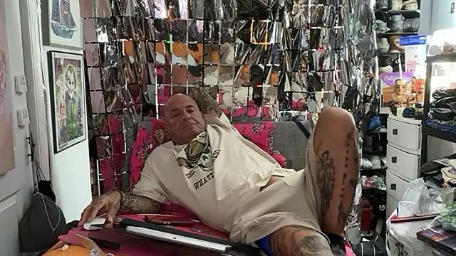 joeytatts66 online show from 05/14/26, 01:34