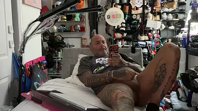 joeytatts66 online show from 06/21/26, 02:36