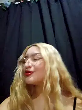 Snapshot of sadnessgyall chatting on 01/24/25, 04:16 sadnessgyall online show from 01/24/25, 04:16