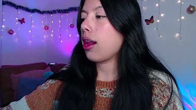 Snapshot of iam_emy chatting on 12/29/24, 05:31 iam emy online show from 12/29/24, 05:31