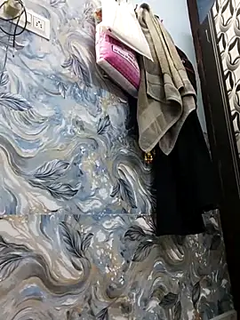 Snapshot of Sania-Love chatting on 03/08/26, 02:04 Sania-Love online show from 03/08/26, 02:04