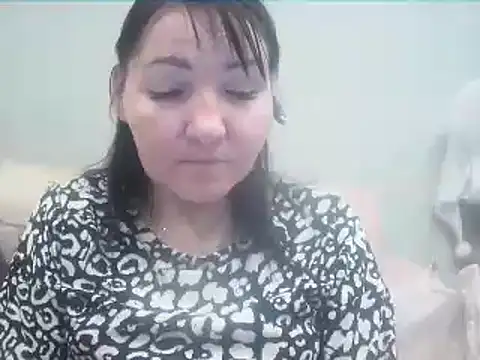 ClaireSunset online show from 11/16/25, 05:40