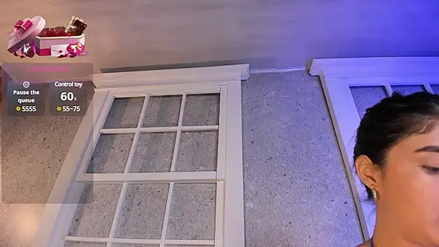 Snapshot of Belliinda_21 chatting on 02/11/25, 12:49 Belliinda 21 online show from 02/11/25, 12:49