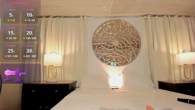 Snapshot of Belliinda_21 chatting on 10/15/25, 07:03 Belliinda 21 online show from 10/15/25, 07:03